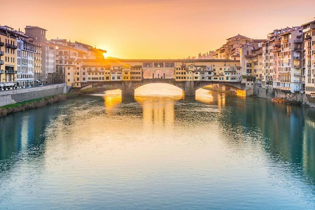 Cozy Apartment With Private Garden - City Center - Firenze Bagian luar foto