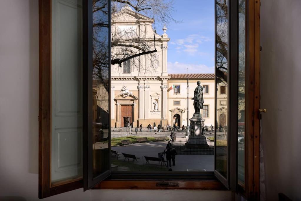 Cozy Apartment With Private Garden - City Center - Firenze Bagian luar foto